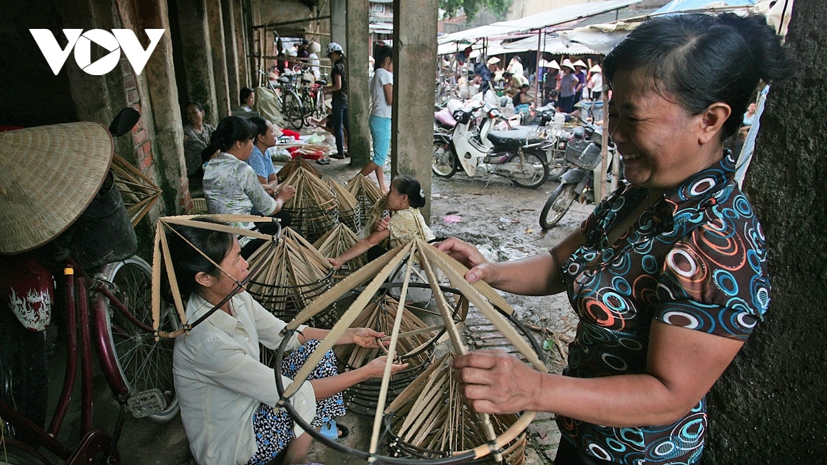 Dam da van hoa cho viet truyen thong tai phien cho non lang chuong hinh anh 17