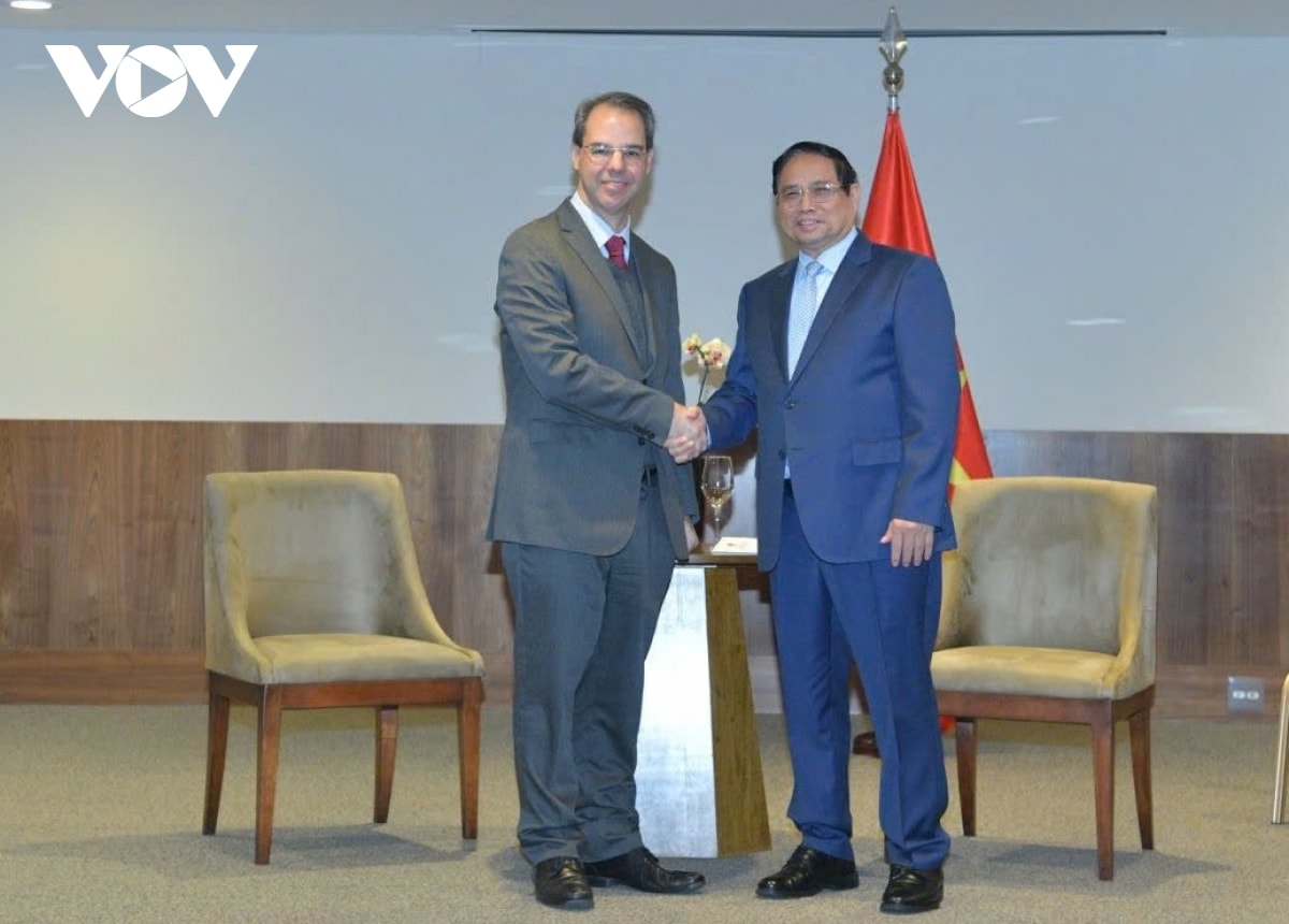 thủ tướng phạm minh chính tiếp lãnh đạo tập đoàn hàng không hàng đầu brazil hình ảnh 1 thu tuong pham minh chinh tiep lanh dao tap doan hang khong hang dau brazil hinh anh 1