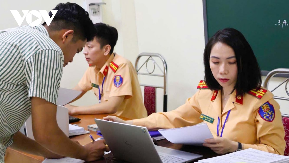 kiem soat chat viec thi bang lai xe giup xay dung van hoa giao thong an toan hinh anh 7