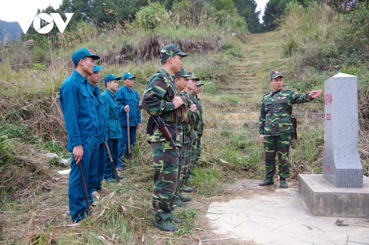 lạng sơn chống buôn lậu ngay từ nội bộ lực lượng thực thi công vụ hình ảnh 3 lang son chong buon lau ngay tu noi bo luc luong thuc thi cong vu hinh anh 3