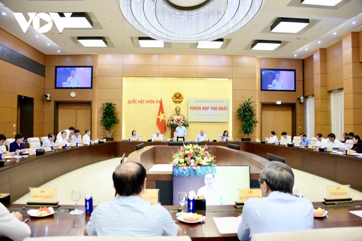 chủ tịch quốc hội chủ trì họp hội đồng bầu cử quốc gia hình ảnh 3 chu tich quoc hoi chu tri hop hoi dong bau cu quoc gia hinh anh 3