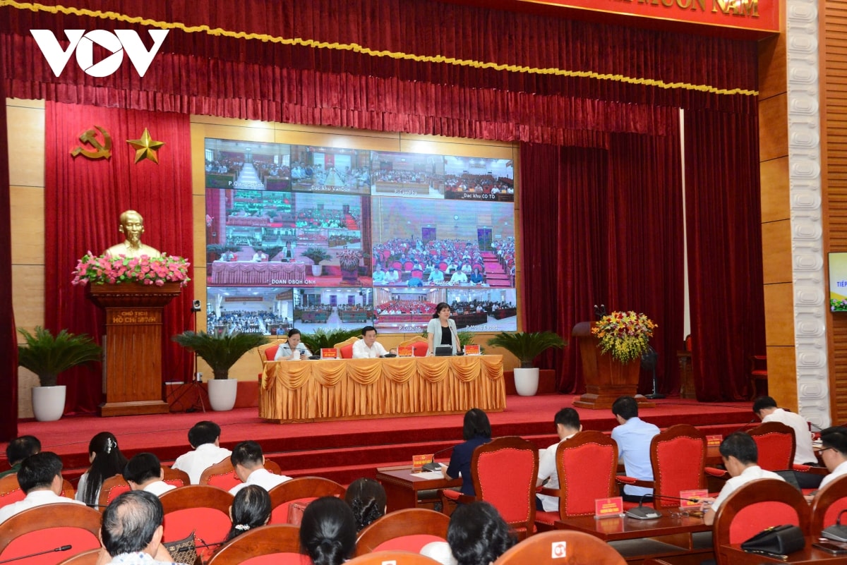 Ông nguyễn xuân thắng tiếp xúc cử tri quảng ninh hình ảnh 2 Ong nguyen xuan thang tiep xuc cu tri quang ninh hinh anh 2