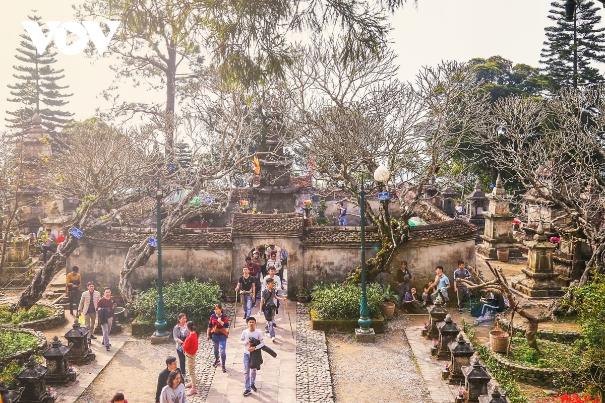 quan the di tich yen tu - vinh nghiem - con son, kiep bac co gi dac biet hinh anh 7