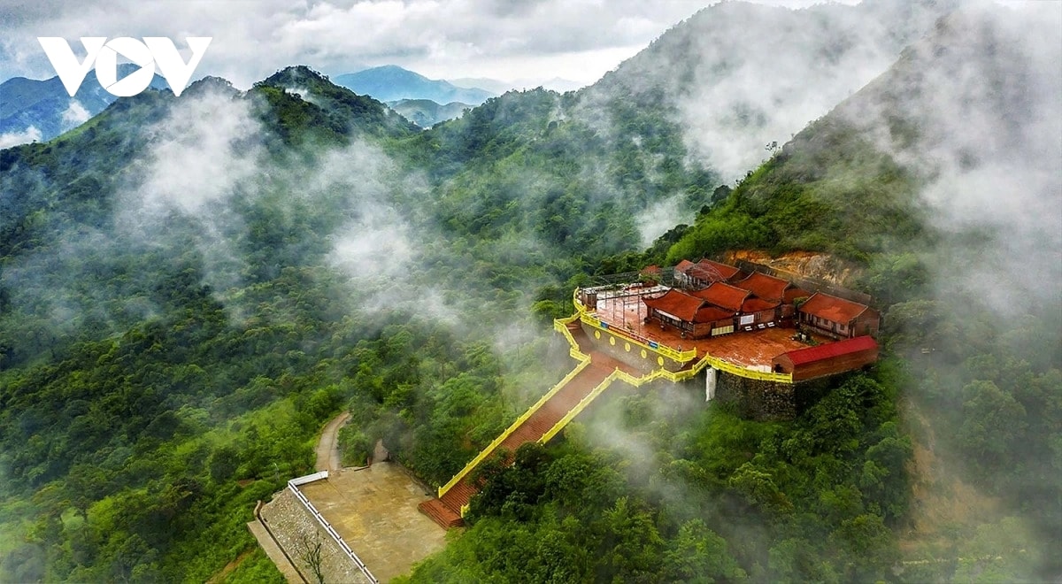 di tích và danh thắng yên tử - vĩnh nghiêm, côn sơn, kiếp bạc là di sản văn hóa thế giới hình ảnh 4 di tich va danh thang yen tu - vinh nghiem, con son, kiep bac la di san van hoa the gioi hinh anh 4