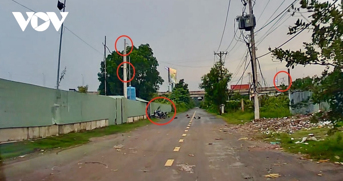 phát hiện đường dây đổ trộm rác thải quy mô lớn ở tp hcm hình ảnh 6 phat hien duong day do trom rac thai quy mo lon o tp hcm hinh anh 6