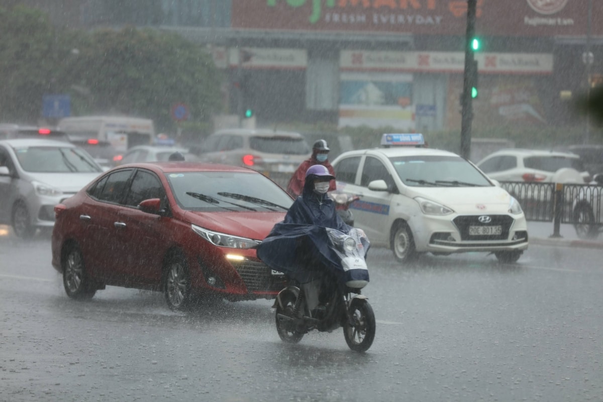 thời tiết hôm nay 16 7 miền bắc và miền trung nắng nóng, chiều tối có mưa rào hình ảnh 1 thoi tiet hom nay 16 7 mien bac va mien trung nang nong, chieu toi co mua rao hinh anh 1