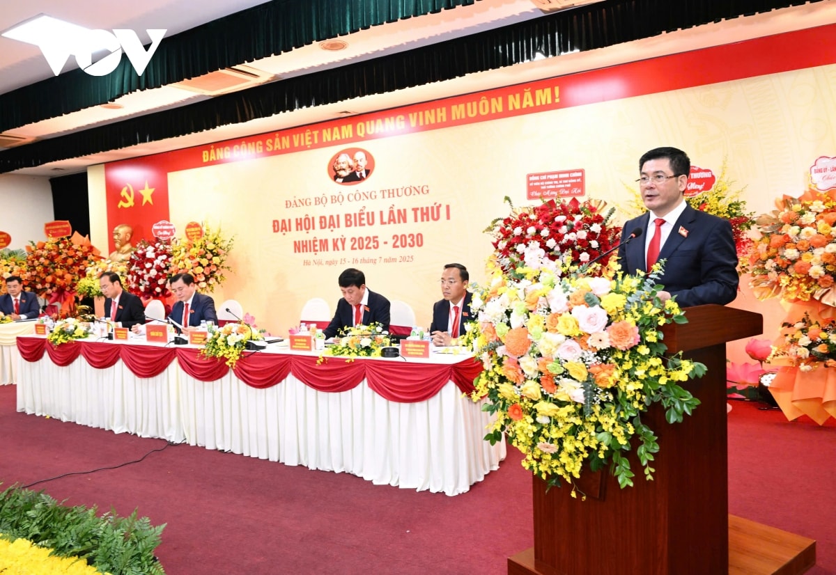 phó thủ tướng bùi thanh sơn dự Đại hội Đảng bộ bộ công thương hình ảnh 4 pho thu tuong bui thanh son du Dai hoi Dang bo bo cong thuong hinh anh 4