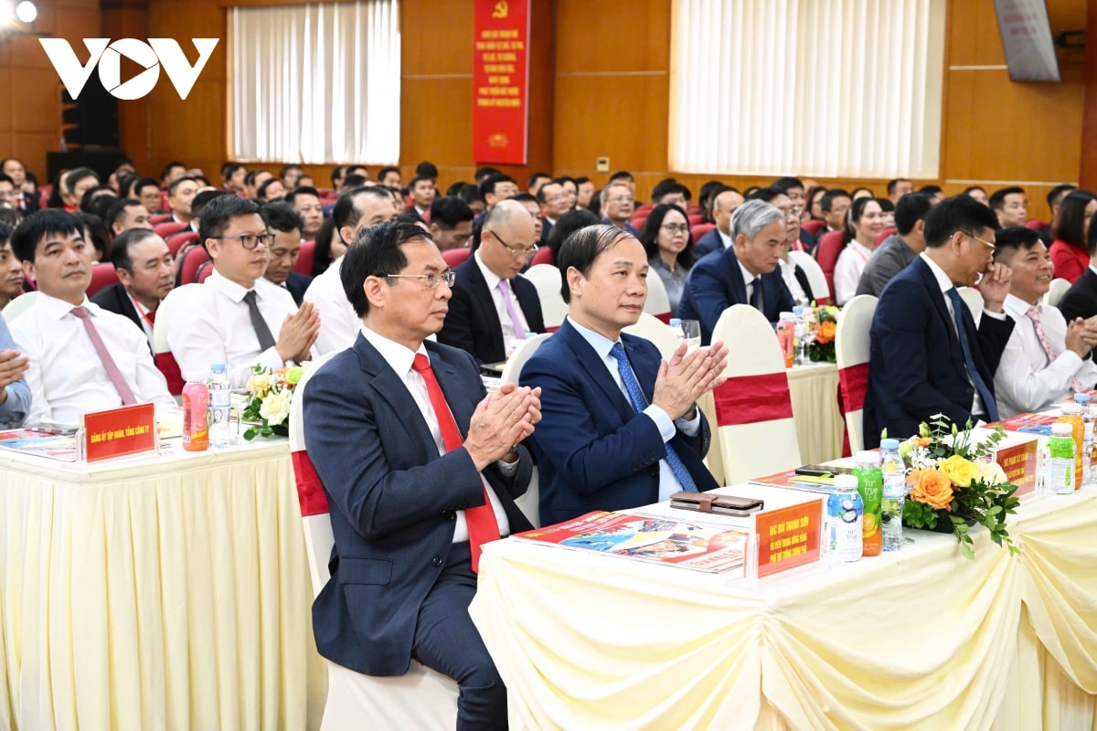 phó thủ tướng bùi thanh sơn dự Đại hội Đảng bộ bộ công thương hình ảnh 2 pho thu tuong bui thanh son du Dai hoi Dang bo bo cong thuong hinh anh 2