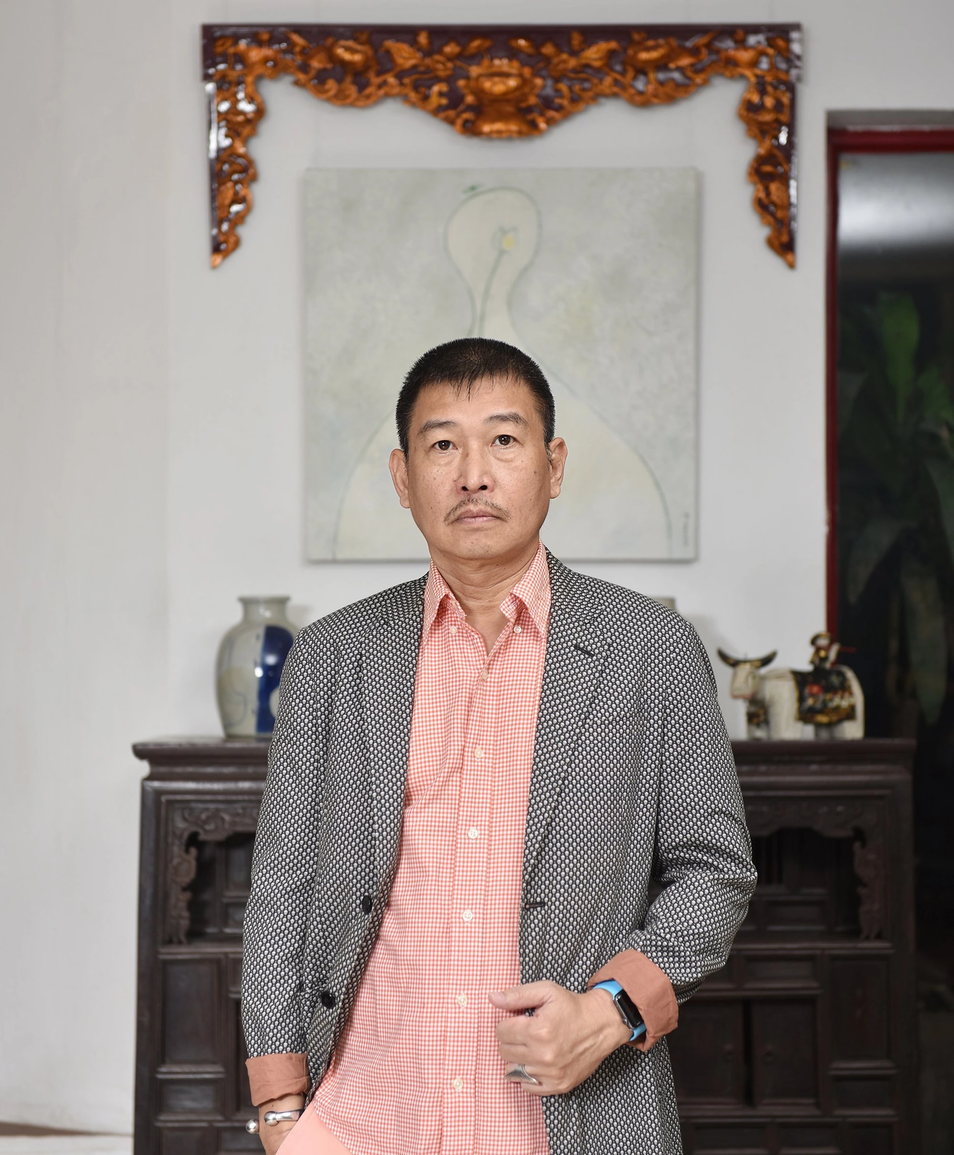 Hoạ si Lê Thiết Cương qua đời.