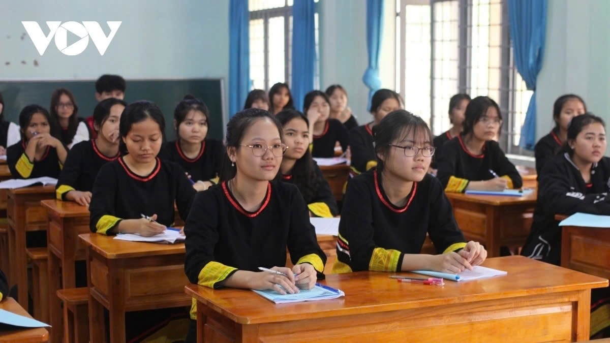 bo chinh tri thong nhat dau tu xay dung truong hoc tai 248 xa bien gioi dat lien hinh anh 1