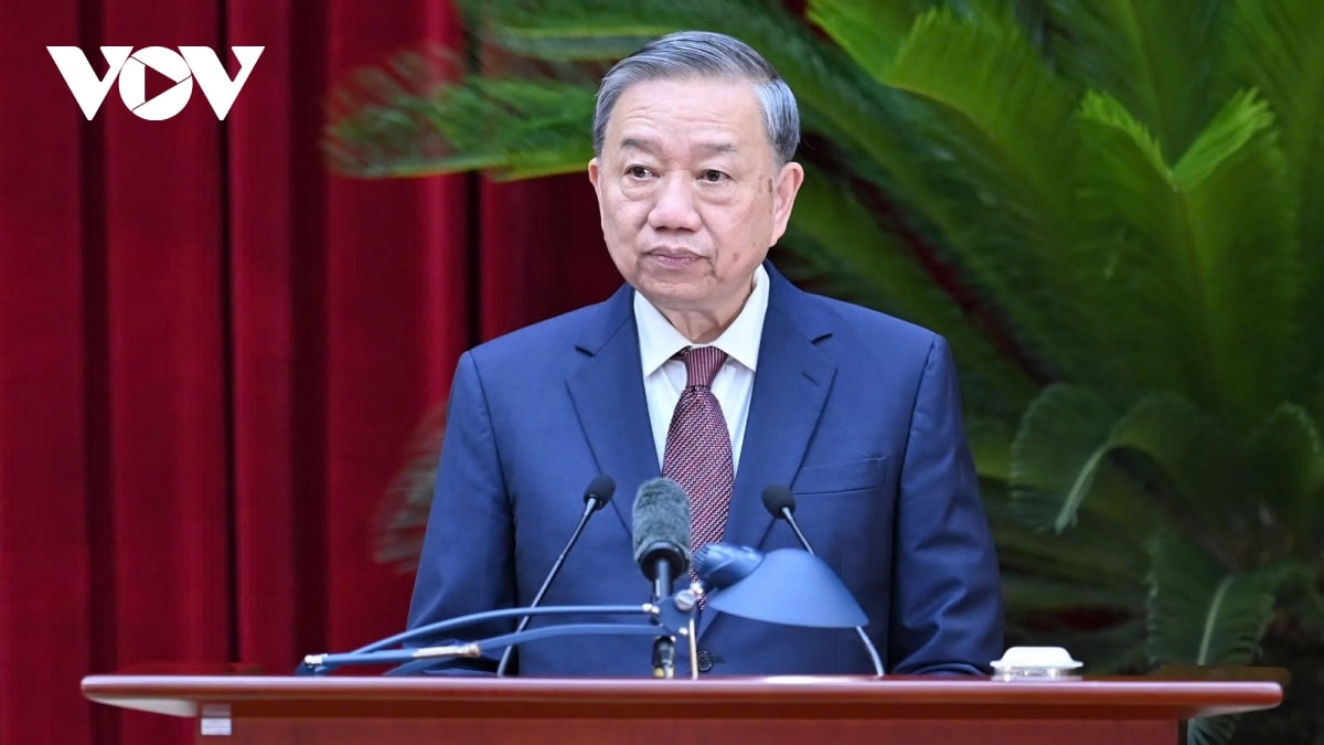 toan canh be mac hoi nghi lan thu 12 ban chap hanh trung uong Dang khoa xiii hinh anh 2