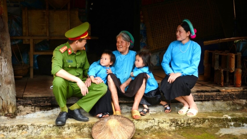 quảng ninh chủ động giữ vững an ninh trật tự từ cơ sở hình ảnh 4 quang ninh chu dong giu vung an ninh trat tu tu co so hinh anh 4