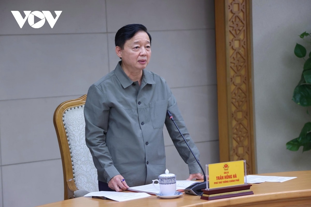 phó thủ tướng yêu cầu cập nhật vùng nguy hiểm, bảo vệ dân vùng xung yếu trước bão số 3 hình ảnh 1 pho thu tuong yeu cau cap nhat vung nguy hiem, bao ve dan vung xung yeu truoc bao so 3 hinh anh 1