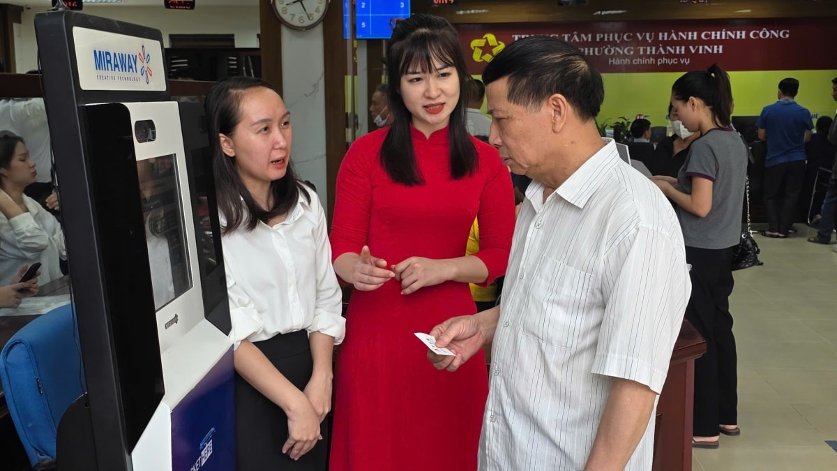 van hanh chinh quyen hai cap, nghe an quyet tam dong bo tu tinh den xa hinh anh 2