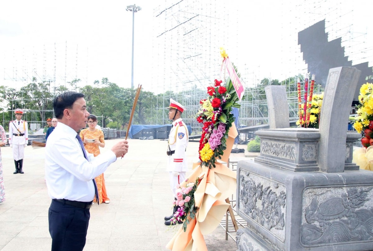 thường trực ban bí thư dự đại hội Đảng bộ phường bàn thạch, tp Đà nẵng hình ảnh 6 thuong truc ban bi thu du dai hoi Dang bo phuong ban thach, tp Da nang hinh anh 6