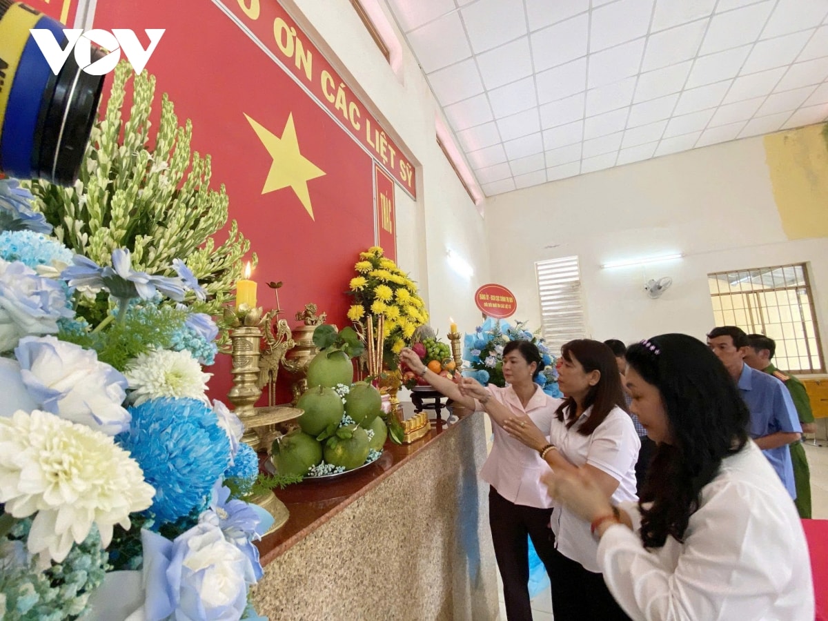 nỗ lực, vượt khó khăn, chạy đua với thời gian để tìm kiếm hài cốt liệt sĩ hình ảnh 7 no luc, vuot kho khan, chay dua voi thoi gian de tim kiem hai cot liet si hinh anh 7