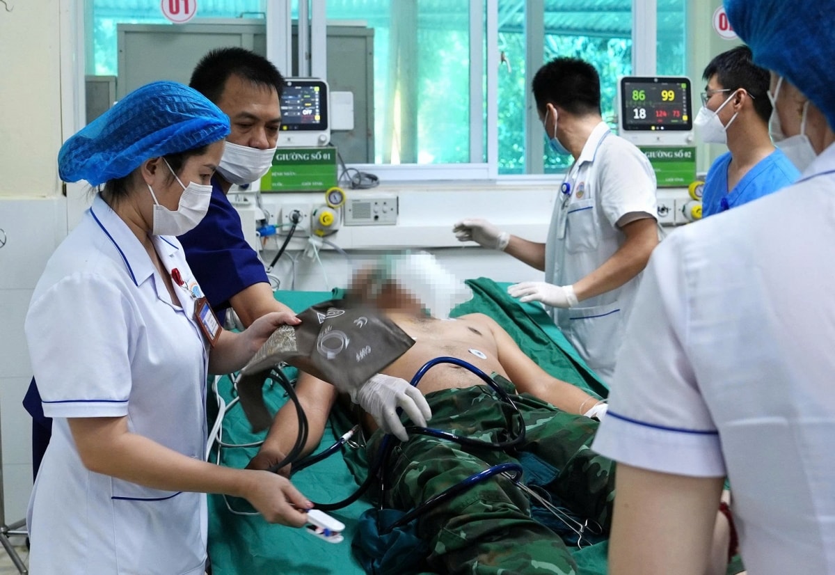 bão số 3 suy yếu xuống cấp 8, gây mưa lớn trên diện rộng hình ảnh 9 bao so 3 suy yeu xuong cap 8, gay mua lon tren dien rong hinh anh 9