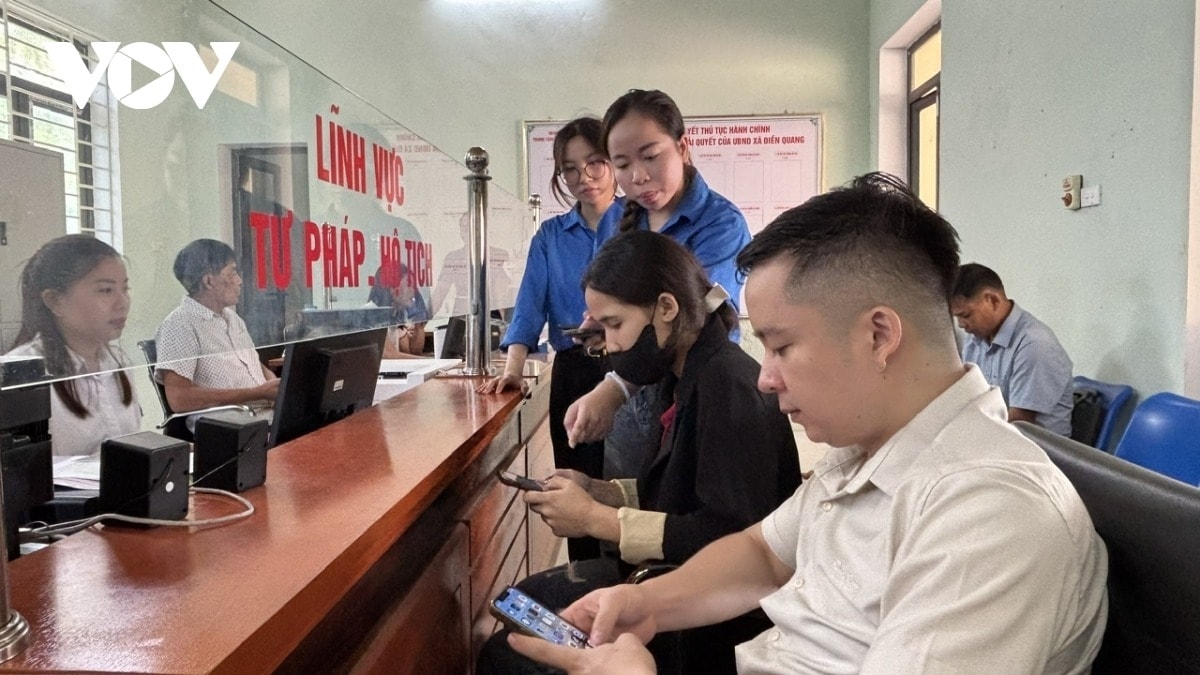 kpi danh gia can bo, cong chuc, vien chuc thoi diem de ap dung dong loat hinh anh 2