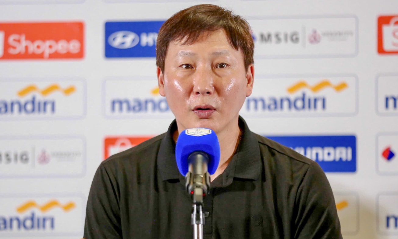 HLV Kim Sang-sik hài lòng về học trò.