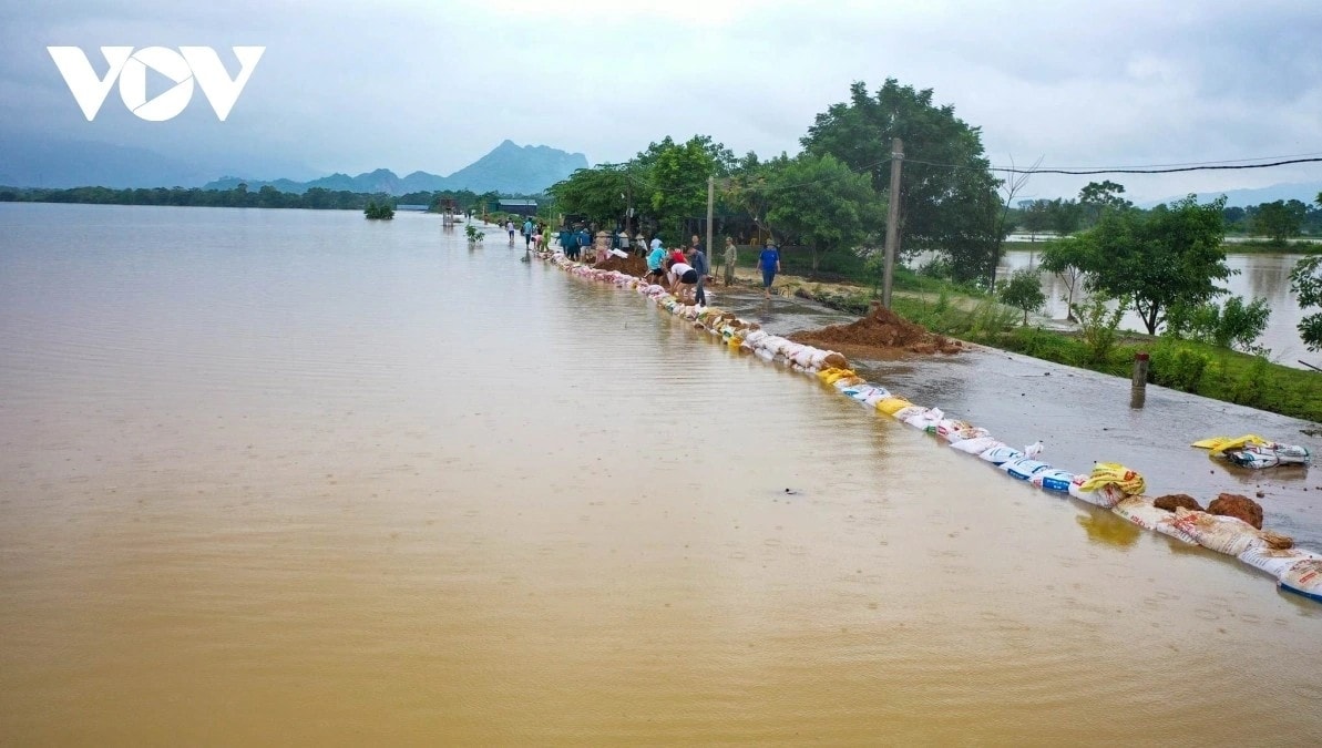 canh bao lu tren song tich o ha noi hinh anh 1