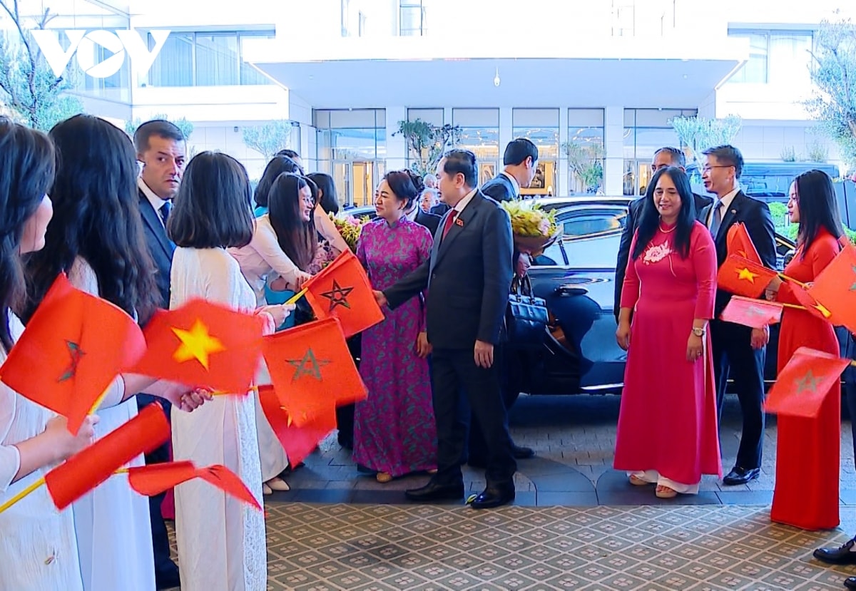 chủ tịch quốc hội và phu nhân bắt đầu thăm chính thức vương quốc maroc hình ảnh 3 chu tich quoc hoi va phu nhan bat dau tham chinh thuc vuong quoc maroc hinh anh 3