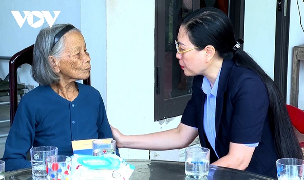 các địa phương thăm hỏi người có công, gia đình chính sách nhân dịp kỷ niệm 27 7 hình ảnh 4 cac dia phuong tham hoi nguoi co cong, gia dinh chinh sach nhan dip ky niem 27 7 hinh anh 4