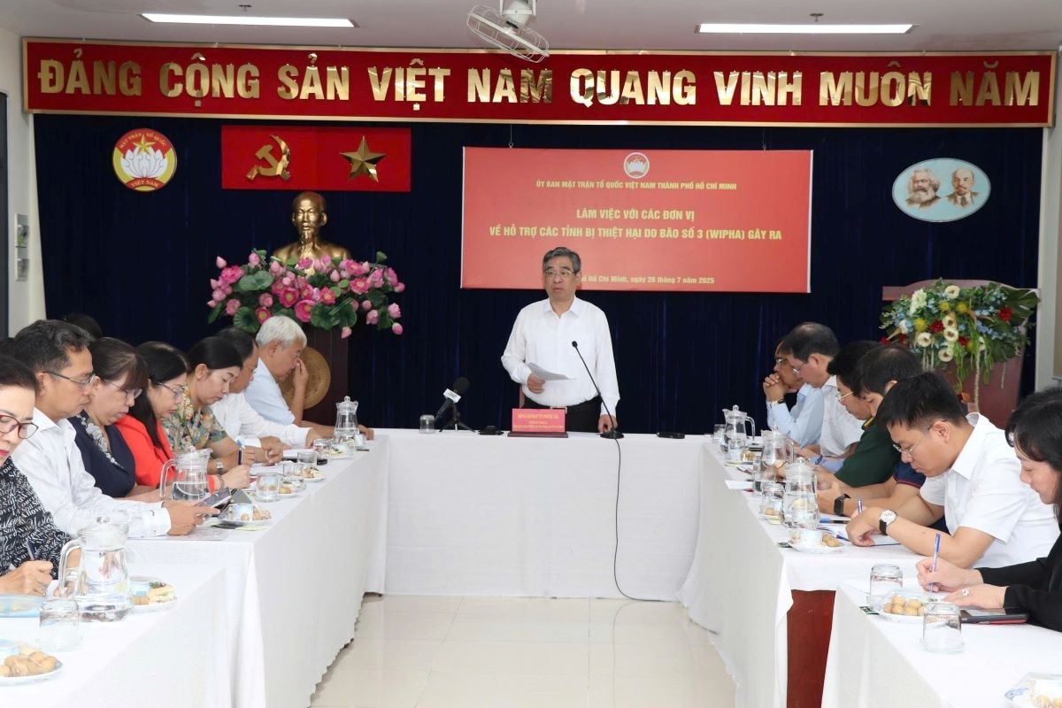 tp.hcm hỗ trợ khẩn cấp các địa phương khắc phục hậu quả bão số 3 hình ảnh 3 tp.hcm ho tro khan cap cac dia phuong khac phuc hau qua bao so 3 hinh anh 3