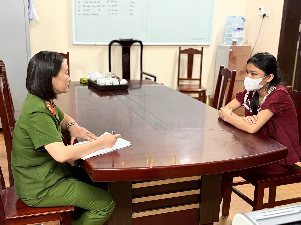 công an phú thọ triệt phá ổ nhóm lừa đảo từ campuchia về việt nam hình ảnh 6 cong an phu tho triet pha o nhom lua dao tu campuchia ve viet nam hinh anh 6