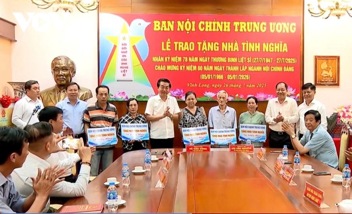 nhiều hoạt động tri ân ngày thương binh - liệt sĩ 27 7 trên cả nước hình ảnh 15 nhieu hoat dong tri an ngay thuong binh - liet si 27 7 tren ca nuoc hinh anh 15