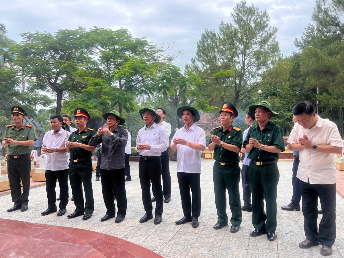 nhiều hoạt động tri ân ngày thương binh - liệt sĩ 27 7 trên cả nước hình ảnh 1 nhieu hoat dong tri an ngay thuong binh - liet si 27 7 tren ca nuoc hinh anh 1