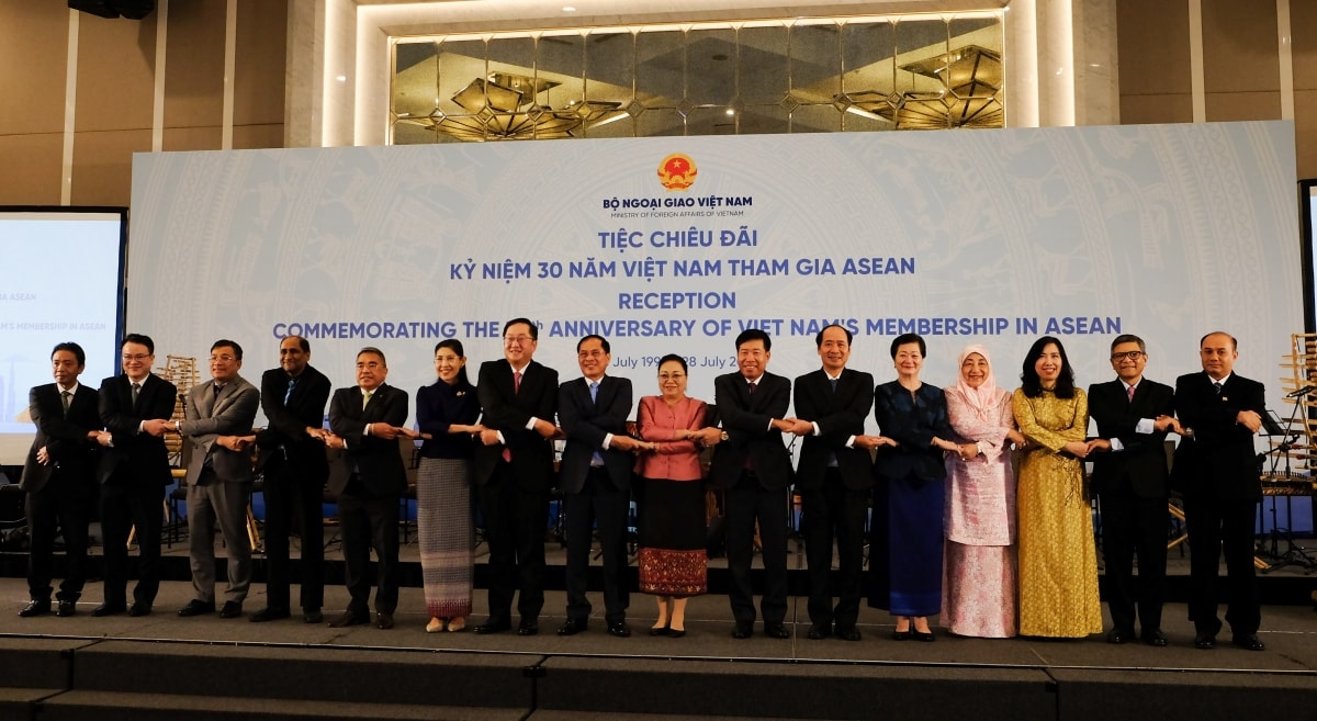 việt nam cùng asean thúc đẩy tầm nhìn 2045 không để ai bị bỏ lại phía sau hình ảnh 3 viet nam cung asean thuc day tam nhin 2045 khong de ai bi bo lai phia sau hinh anh 3