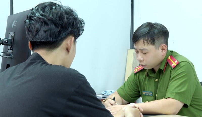 tai sao hoc sinh, sinh vien van dinh bay bat coc online hinh anh 1