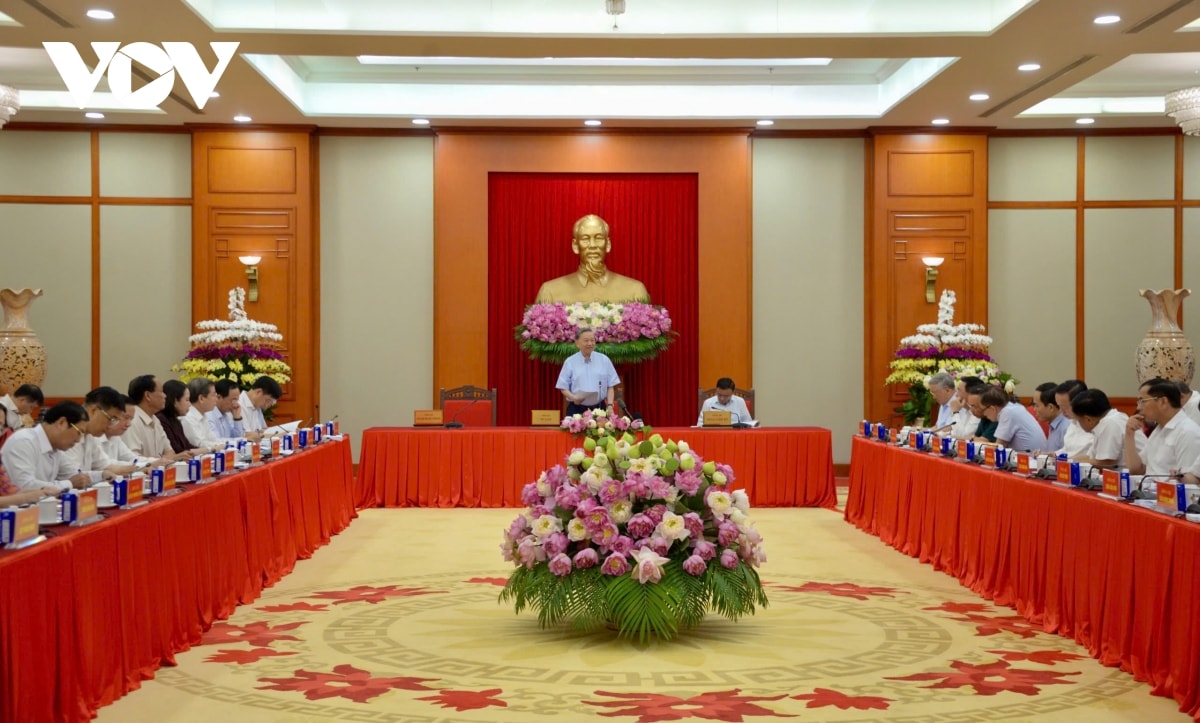 tổng bí thư tô lâm chủ trì buổi làm việc với các tiểu ban Đại hội xiv của Đảng hình ảnh 1 tong bi thu to lam chu tri buoi lam viec voi cac tieu ban Dai hoi xiv cua Dang hinh anh 1