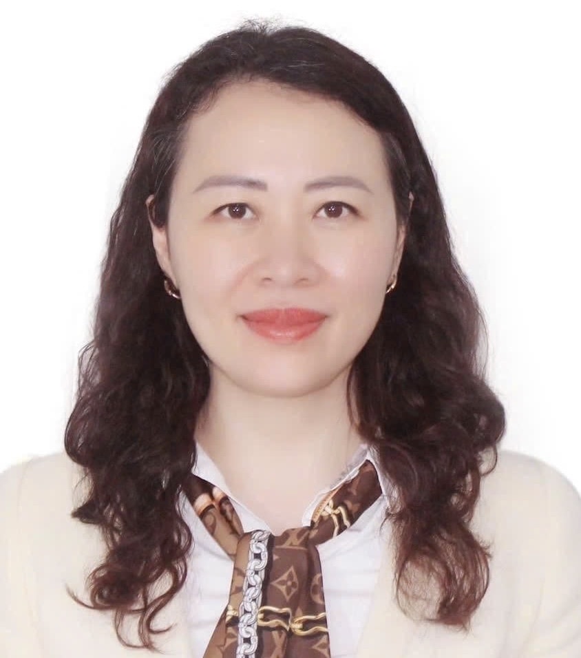 giu chan can bo gioi cap xa Dai ngo vat chat di kem ho tro phat trien nghe nghiep hinh anh 2