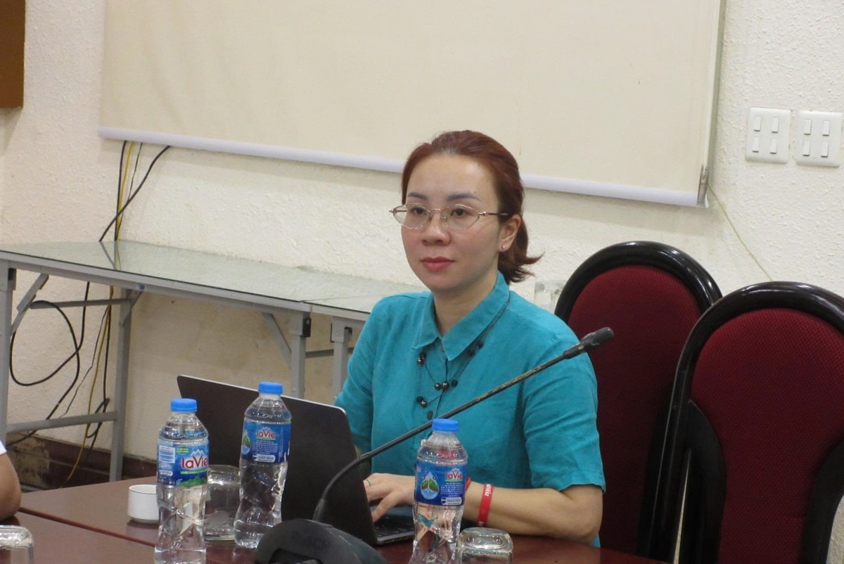 giu chan can bo gioi cap xa Dai ngo vat chat di kem ho tro phat trien nghe nghiep hinh anh 3