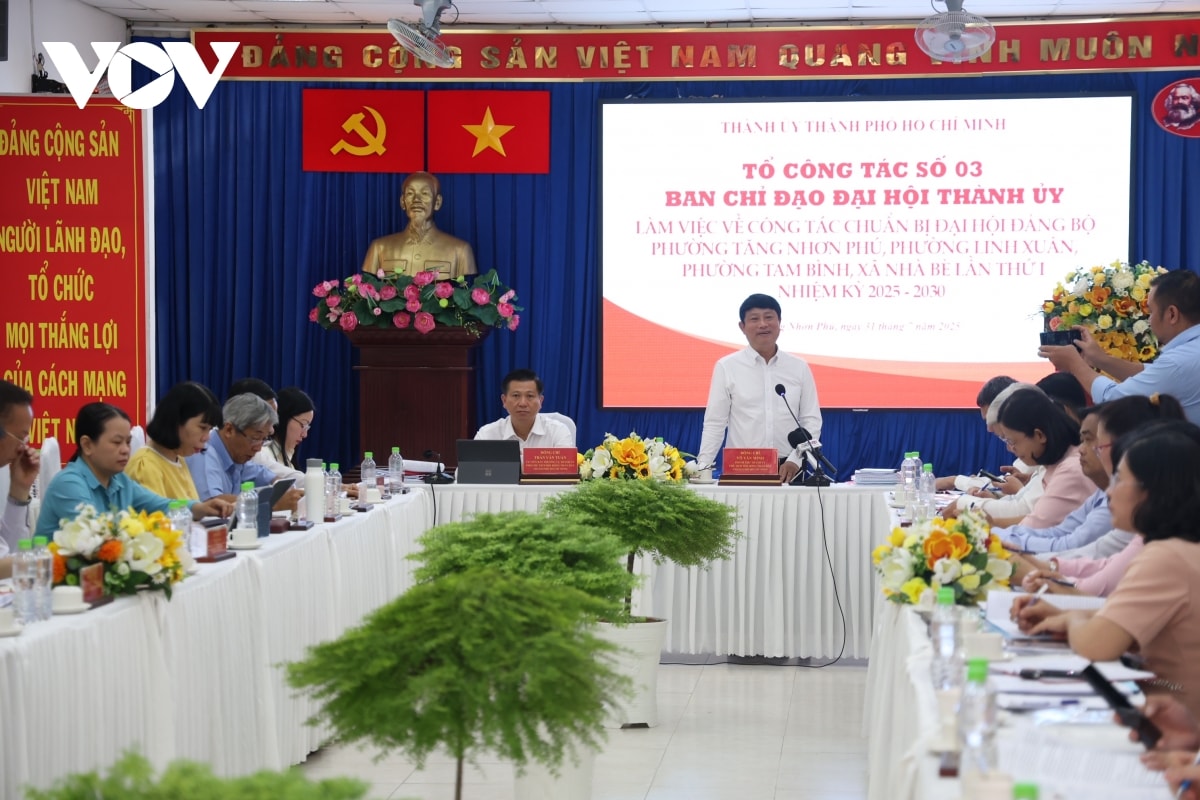 không thể để phó chủ tịch ubnd xã, phường ngồi ký sao y chứng thực mãi được hình ảnh 2 khong the de pho chu tich ubnd xa, phuong ngoi ky sao y chung thuc mai duoc hinh anh 2