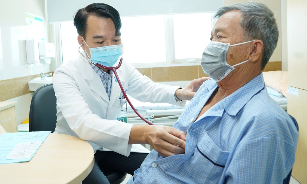 Chính phủ quy định 5 trường hợp được thanh toán bảo hiểm y tế dù chưa có thẻ.