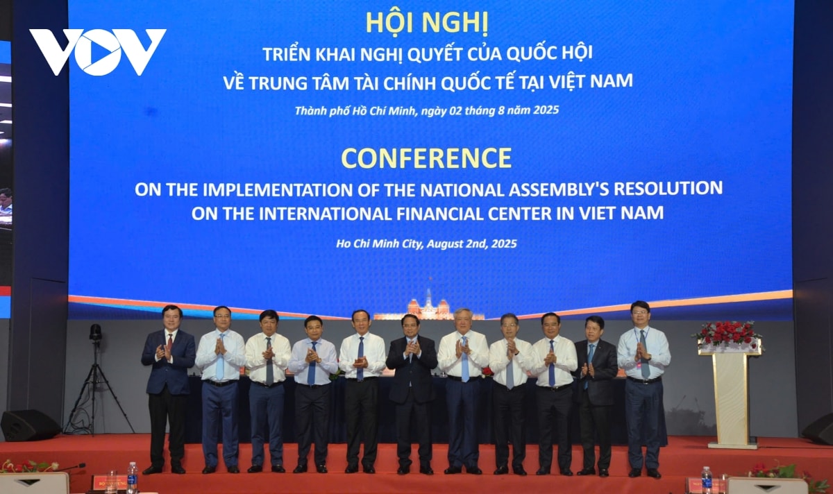thủ tướng trung tâm tài chính quốc tế việt nam phải thắng bền vững hình ảnh 4 thu tuong trung tam tai chinh quoc te viet nam phai thang ben vung hinh anh 4