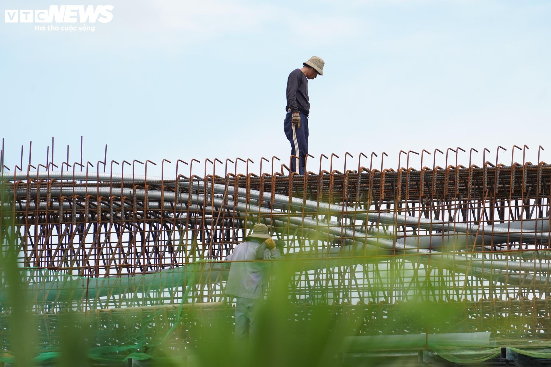 Cận cảnh 'đại công trường' nút giao phức tạp nhất Vành đai 3 - 8