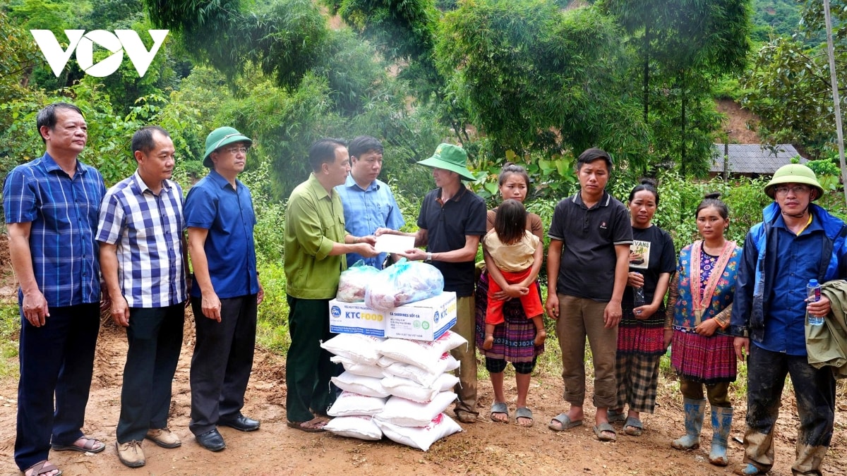 Điện biên dồn toàn lực khắc phục hậu quả mưa lũ hình ảnh 2 Dien bien don toan luc khac phuc hau qua mua lu hinh anh 2