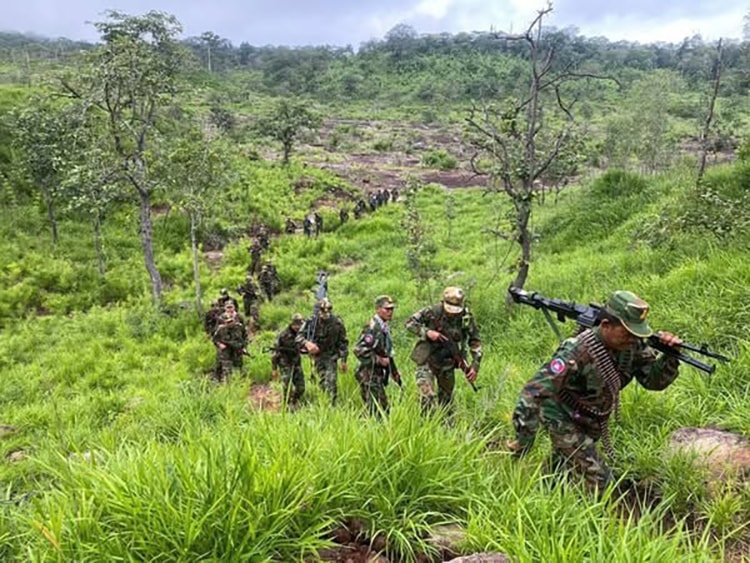 campuchia cam may bay khong nguoi lai tai cac tinh bien gioi voi thai lan hinh anh 1