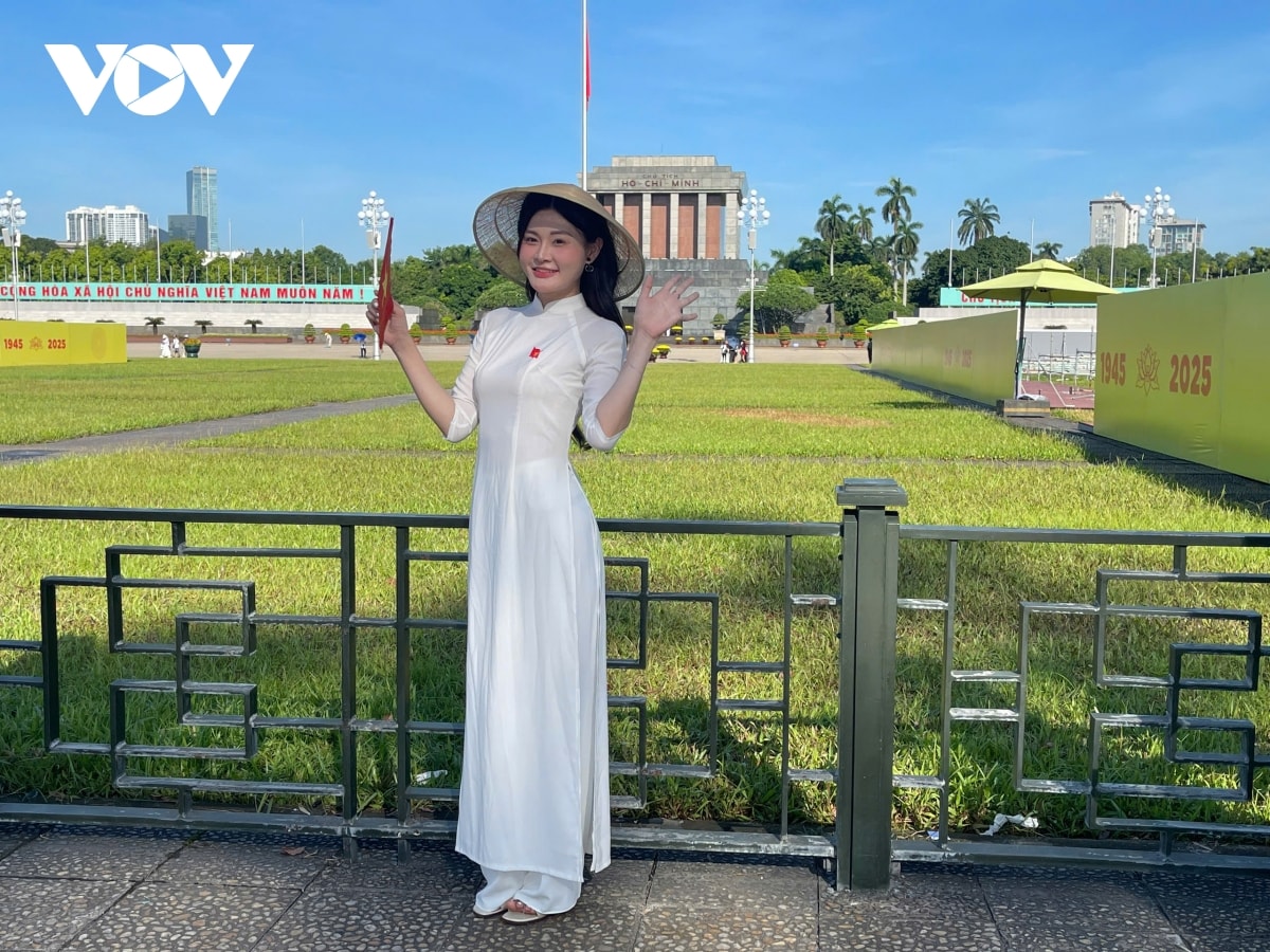 hoi ha duoi nang 40 do c chuan bi cong doan cuoi cho san khau lon phuc vu Dai le a80 hinh anh 13