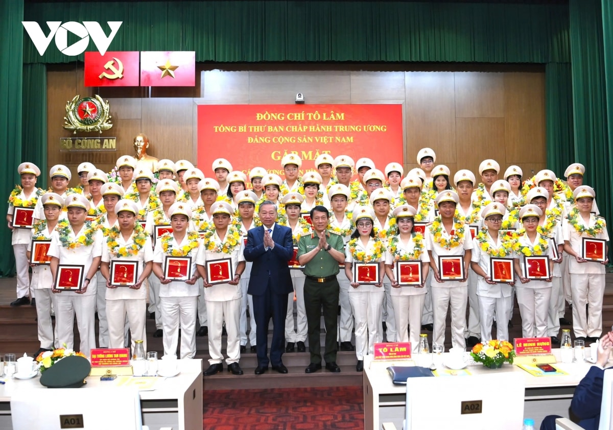tổng bí thư tô lâm triển khai hiệu quả phong trào toàn dân bảo vệ an ninh tổ quốc hình ảnh 3 tong bi thu to lam trien khai hieu qua phong trao toan dan bao ve an ninh to quoc hinh anh 3