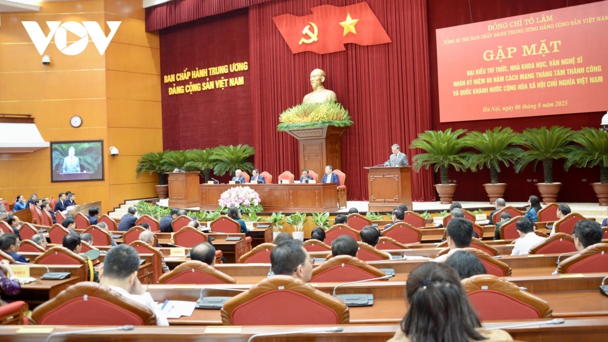 tong bi thu to lam gap mat dai bieu tri thuc, nha khoa hoc, van nghe si hinh anh 8