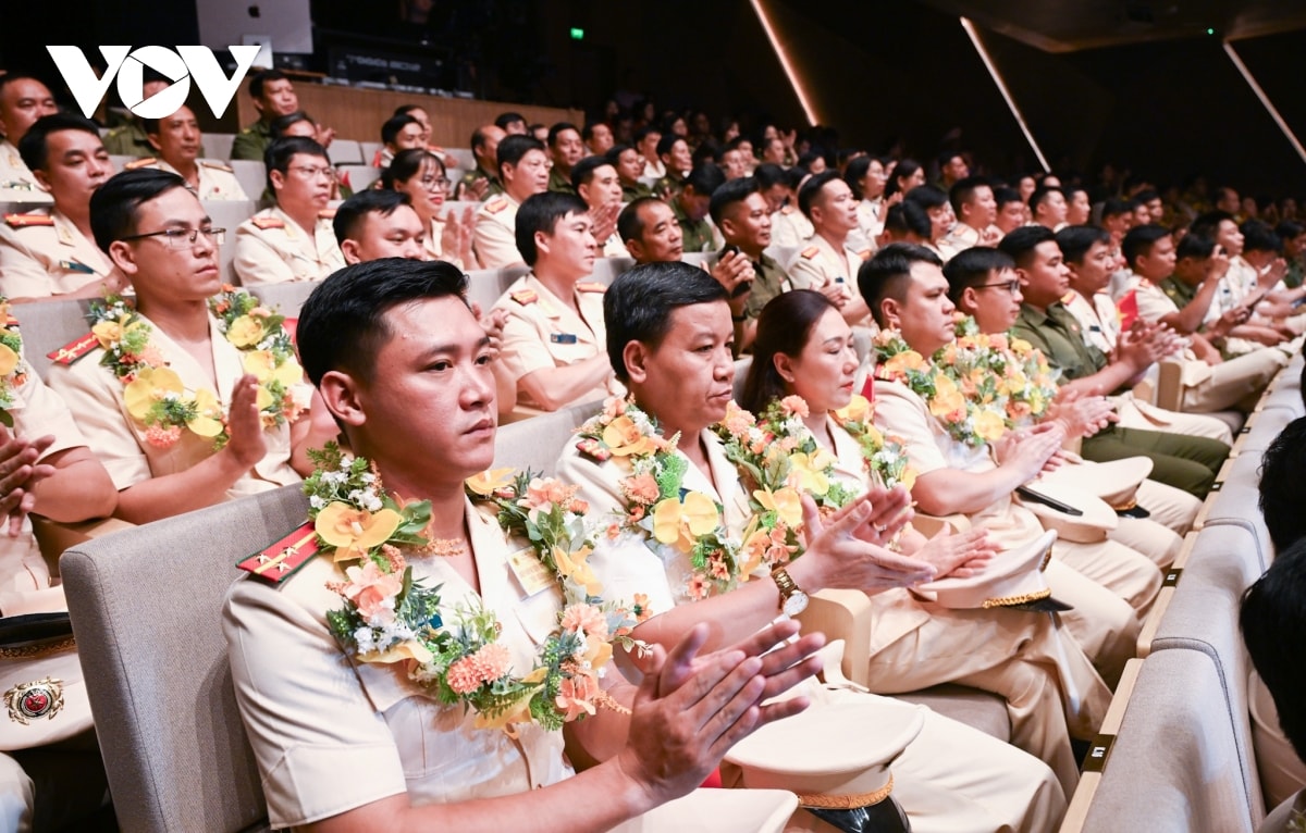 thu tuong pham minh chinh du Dai hoi thi dua vi an ninh to quoc hinh anh 3