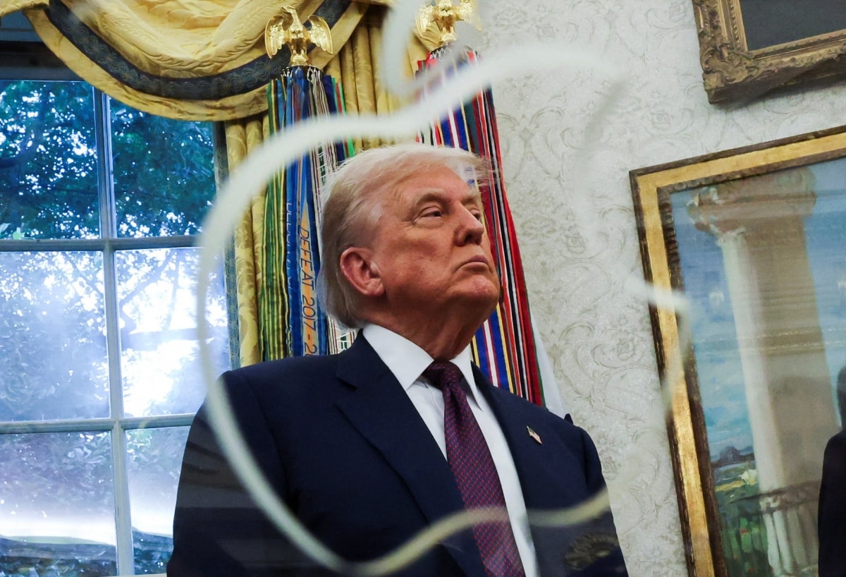 Ông trump tuyên bố sẽ áp thuế 100 đối với chip và chất bán dẫn nhập khẩu vào mỹ hình ảnh 1 Ong trump tuyen bo se ap thue 100 doi voi chip va chat ban dan nhap khau vao my hinh anh 1