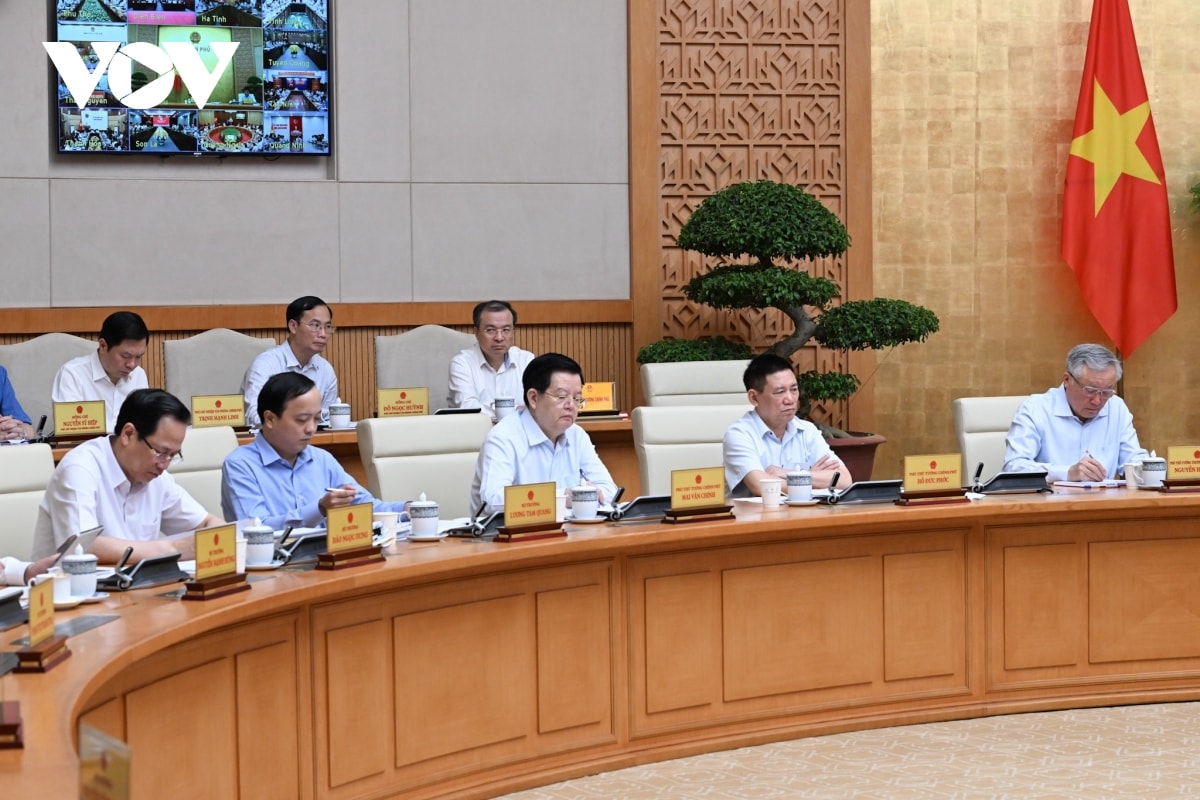 thủ tướng thúc đẩy các động lực để đạt tăng trưởng 8,3-8,5 năm 2025 hình ảnh 4 thu tuong thuc day cac dong luc de dat tang truong 8,3-8,5 nam 2025 hinh anh 4