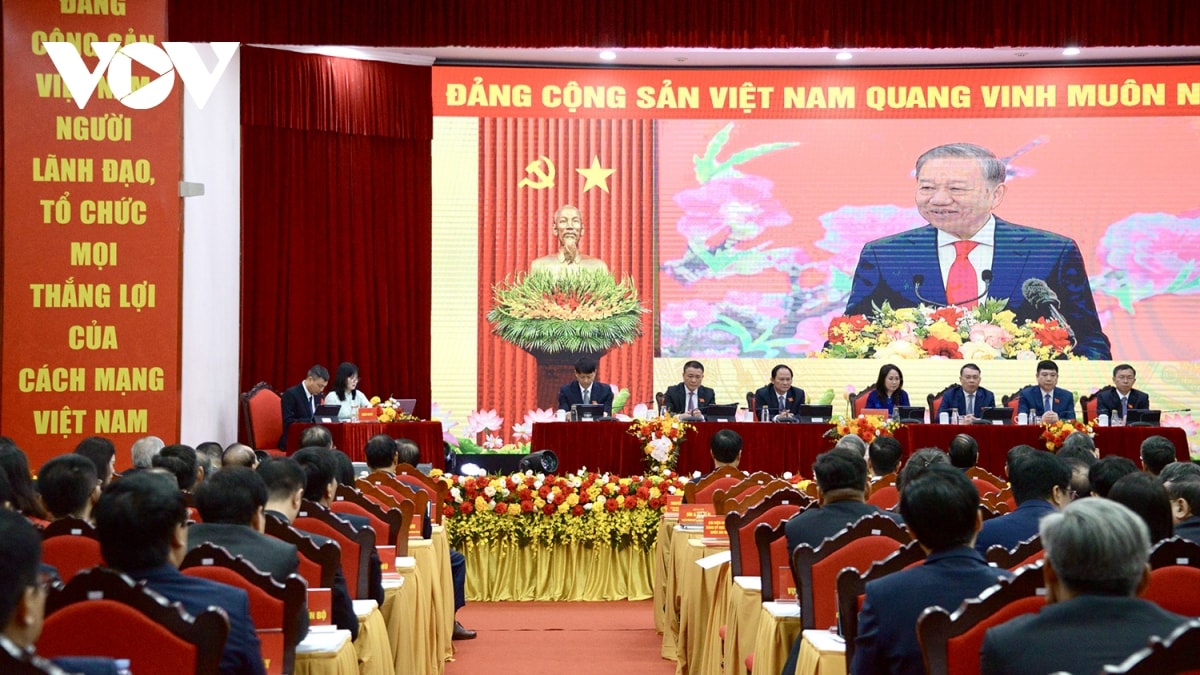 tổng bí thư dự Đại hội Đảng bộ văn phòng trung ương Đảng nhiệm kỳ 2025-2030 hình ảnh 4 tong bi thu du Dai hoi Dang bo van phong trung uong Dang nhiem ky 2025-2030 hinh anh 4