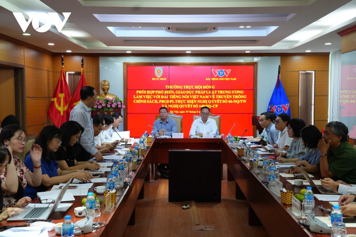 thứ trưởng bộ tư pháp vov truyền thông bài bản về nghị quyết 66-nq tw hình ảnh 3 thu truong bo tu phap vov truyen thong bai ban ve nghi quyet 66-nq tw hinh anh 3