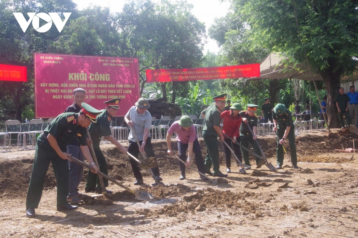 khởi công xây dựng, sửa chữa nhà ở cho người dân vùng lũ sơn la hình ảnh 1 khoi cong xay dung, sua chua nha o cho nguoi dan vung lu son la hinh anh 1